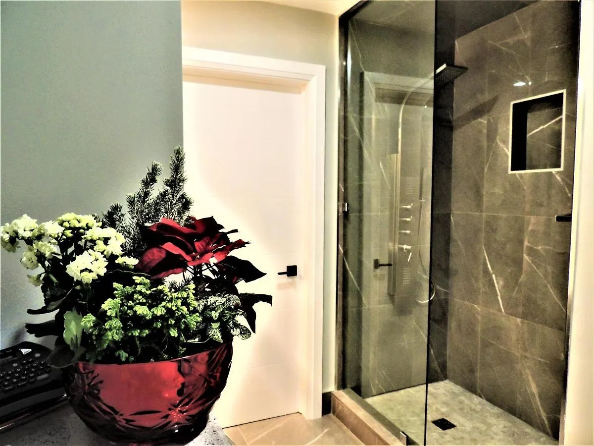 Iresidence In Toronto - Fantastic Vacation Home Holiday home