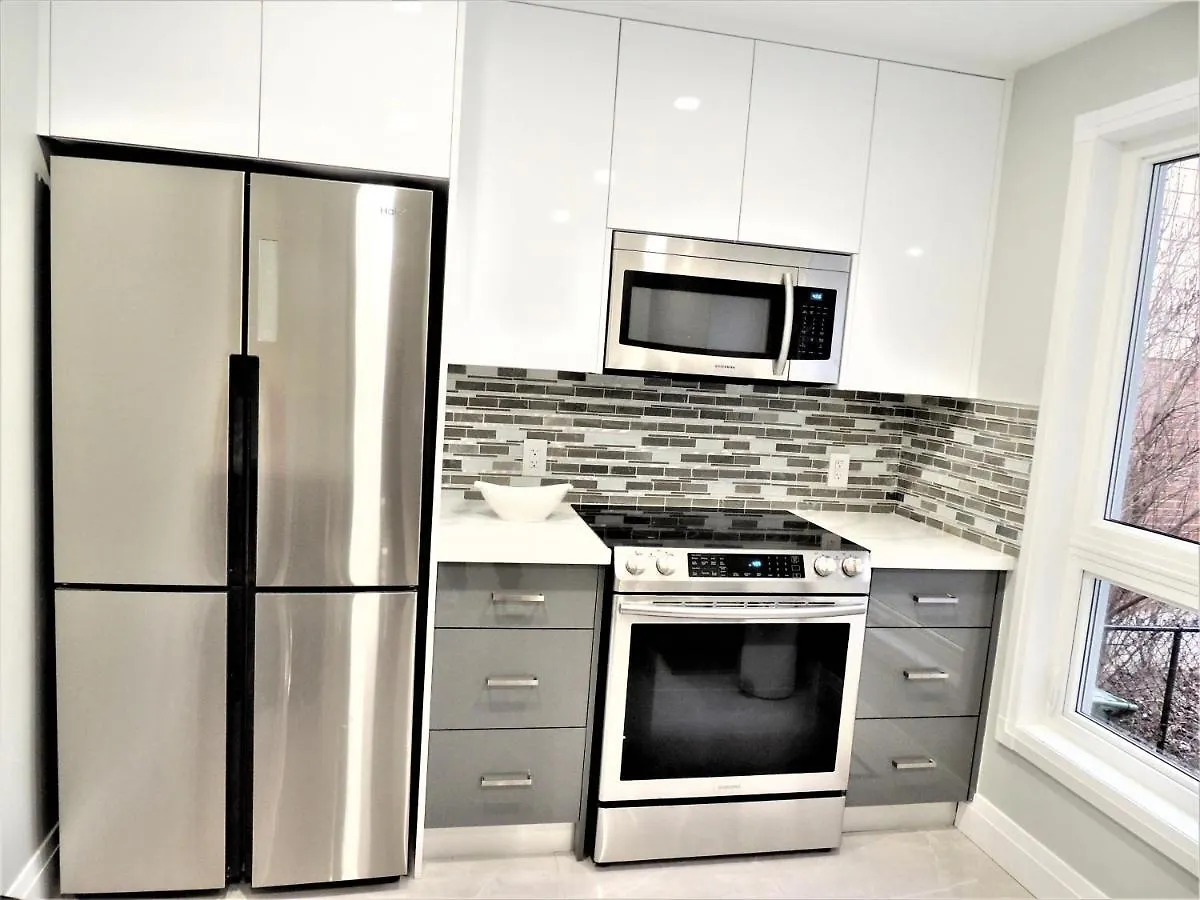 Iresidence In Toronto - Fantastic Vacation Home Canada