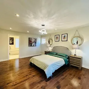 Villa Elegant New Reno Sweet, Toronto