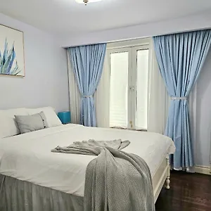 Homestay A Away, Toronto